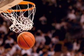 ac米兰体育官网-本菲卡备战葡超，太阳复盘得失，火箭欧联创史令对手折服